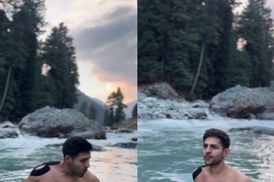 Kartik Aaryan Takes An Ice Bath In Kashmir; Announces Schedule Wrap Of Chandu Champion