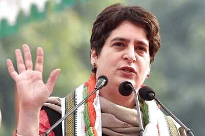 Priyanka Gandhi Invites BJP MP Anil Baluni for Tea before Vacating Lodhi Estate Bungalow