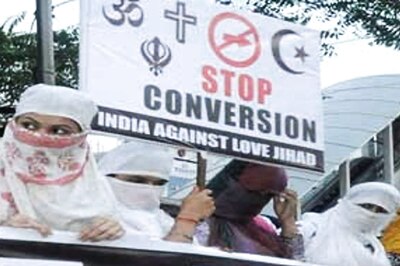 Sikhs to Meet MEA Over Kidnapping, Forced Conversion of Woman in Pak