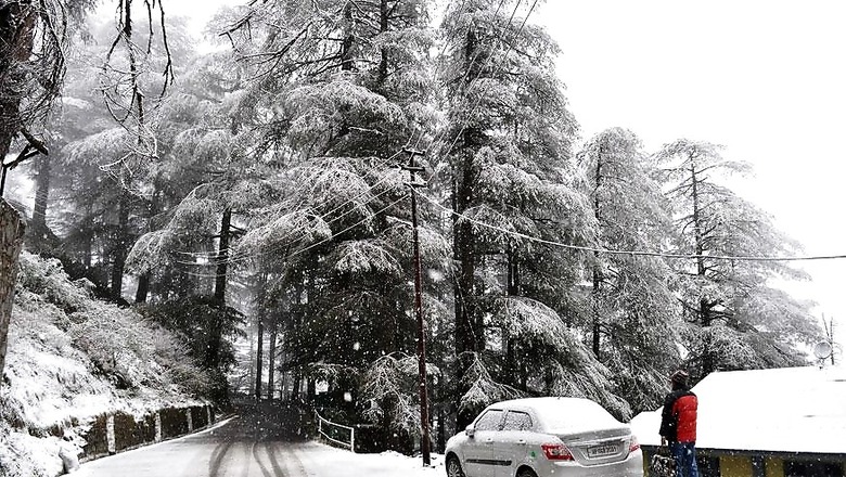 Snowfall in Major Tourist Places of Himachal Pradesh, Min Temp Falls Below Freezing Point