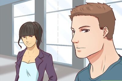 How to Find Somewhere to Sit at Lunch