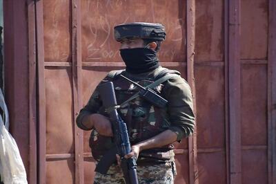 CRPF Jawan, Militant Killed in Encounter in J&K's Srinagar