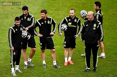 FIFA World Cup: Spain arrive in Salvador for Netherlands tie