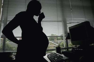 Working Night Shifts During Pregnancy May Up Miscarriage Risk: Study