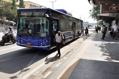 Mercury Soars to 42.7 Degrees Celsius in Delhi
