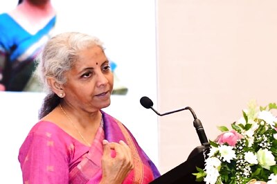 FM Sitharaman Asks State Run Banks to Access Risks, Cautions Bankers To Be Vigilant Amid SVB Failure