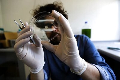 Researchers Develop Temperature Sensitive Artificial Skin