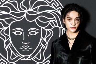 Fans Are Gushing Over This Video Of Hyunjin Looking Shy As Anne Hathaway Compliments Him