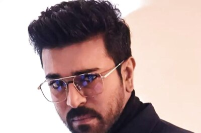 Game Changer: Ram Charan Visits Chamundeshwari Temple In Mysuru While Fans Mob Him, Watch Viral Video