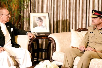 Prez to the Wall: Imran Khan, Pakistan Govt Should Hold Talks on Polls, Says Arif Alvi | Exclusive