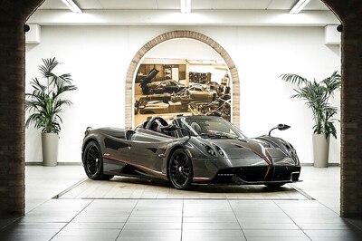 Dainese Designs New Fabric Soft Top for Pagani Huayra Roadster
