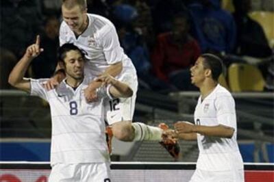 USA drub Egypt, enter Confederations Cup semis