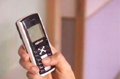 Mobile cos get more time from TRAI