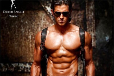 Hrithik Roshan Writes Hilarious Ode to His Absent Abs with Photo From Dabboo Ratnani's Calendar