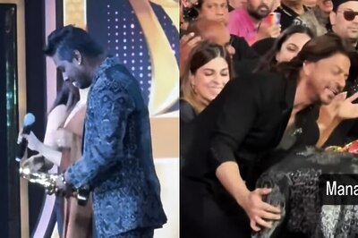 Atlee Touches Shah Rukh Khan's Feet After Winning Best Director Award For Jawan; Watch Viral Video