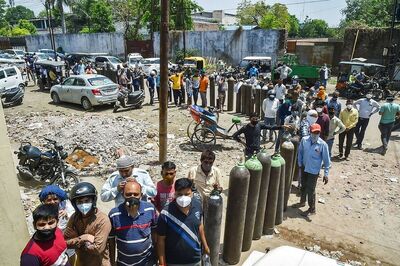 India Records 3.5 Lakh Fresh Covid-19 Cases, 2,812 Fatalities With No Sign of Surge Abating- 10 Points