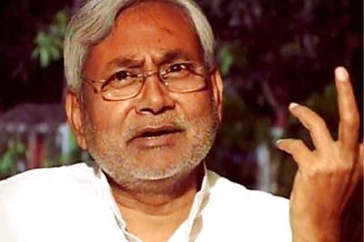 Nitish supports Centre's decision to create Telangana
