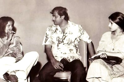 Zeenat Aman Says Dimple Kapadia Stood By Her During 'Very Difficult Phase' Despite 'Criticism'