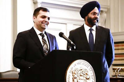 Indian-American Attorney Admitted to New Jersey Bar