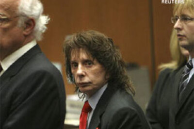 Musician Phil Spector gets 19 years for murder