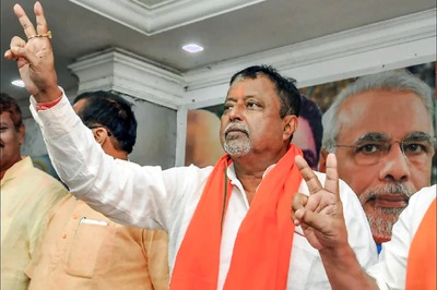 Mukul Roy Set to Return to TMC Fold, All Eyes on Mamata Banerjee Presser at 4.30pm