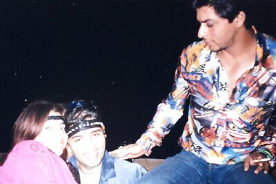 This Old Picture Of Shah Rukh Khan, Farah Khan and Karan Johar Is Pure Gold