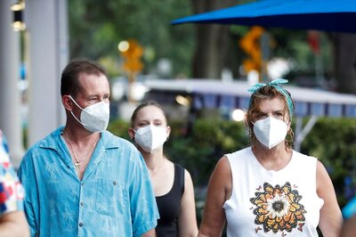 US Vaccinates 50% Population, Makes Masks Mandatory. Then Why are Covid Cases at Record High? | Explained