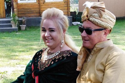 Taken by Kashmir's Beauty, Polish Couple Celebrate Wedding Reception in Valley