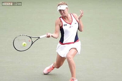 Elina Svitolina, Francesca Schiavone reach 2nd round in Linz