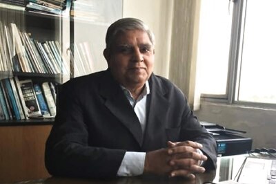 Bengal Governor Jagdeep Dhankar Leaves for Month-long Darjeeling Tour