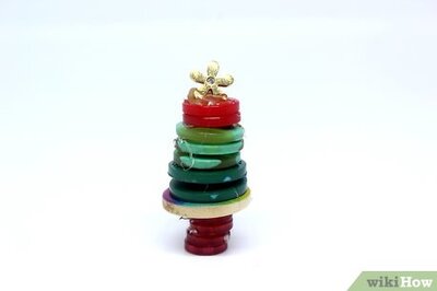 How to Make a Christmas Decoration