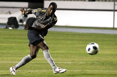 Manchester City to bid for Brazil's Dede