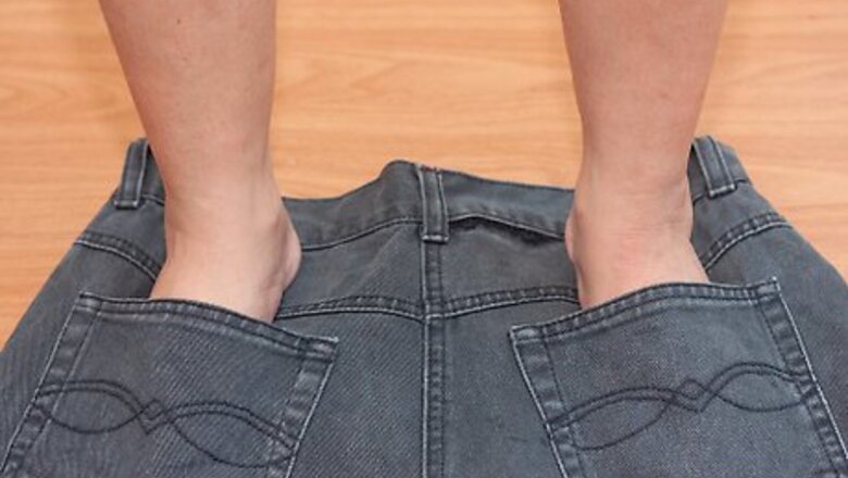 How to Turn Your Jeans Into Earth Friendly Slippers