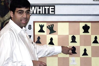 Anand to face Karjakin in fourth round