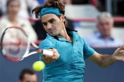 Federer earns first win since Wimbledon in Montreal