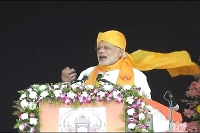 Students who graduate from BHU never forget their roots: Modi