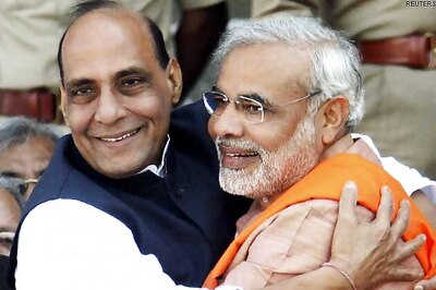 Rajnath Singh, LK Advani congratulate Modi