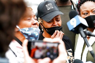 FBI Joins Investigation Into Fatal Illinois Police Shooting