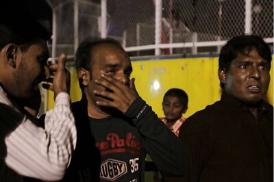 Pakistanis hunt militants behind blast that killed at least 70