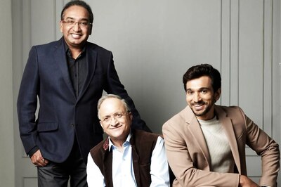 Pratik Gandhi to Bring Alive the Mahatma in Adaptation of Ramchandra Guha’s Books, Calls It ‘Huge Responsibility’