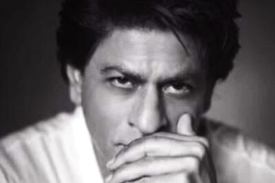 Shah Rukh Khan Birthday: Kareena Kapoor Khan, Malaika Arora, Anushka Sharma Join B-Town in Wishing King Khan