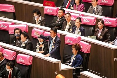 Protests As Thai Lawmakers Vote On Constitutional Amendments