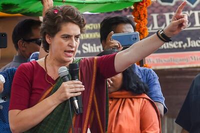 Still a Democracy?: Priyanka Gandhi Hits Out at Govt Over ‘Arrest’ of Congress Leaders in J&K