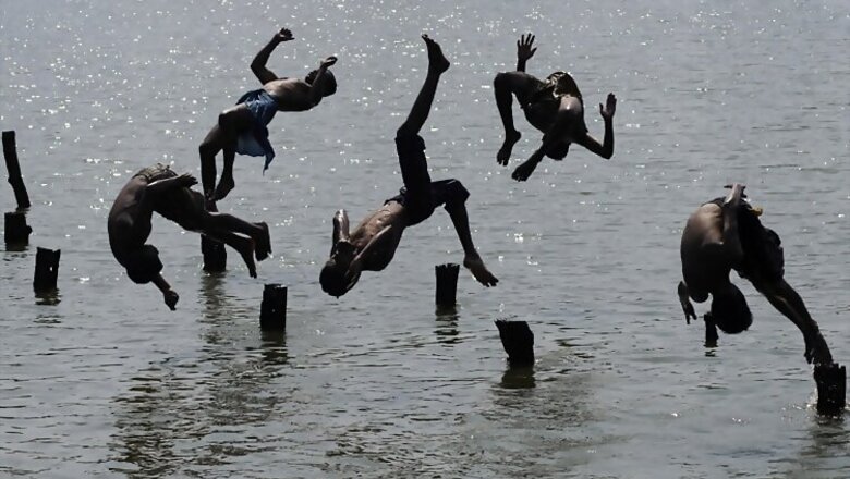 Heat wave claims 90 more lives in Andhra Pradesh, Telangana, Odisha; death toll rises to 2,338