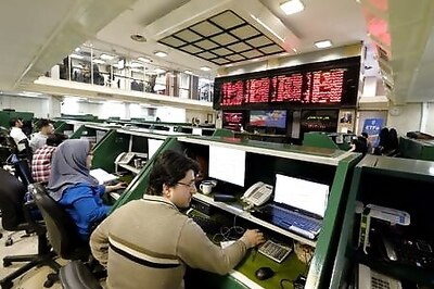 Defying Economic Gloom, Iran's Oil Firms Propel Bourse To Record High