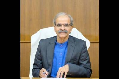 'Trust Organising Bodies': IIT-Kharagpur Director Outlines Why Its Essential to Hold JEE, NEET Exams